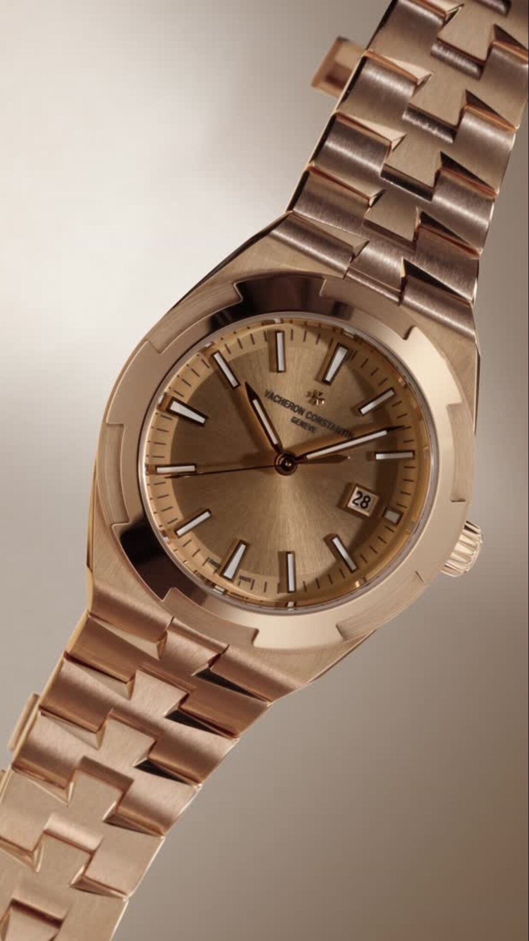 Overseas self-winding - 34.5 mm - Pink Gold Watch