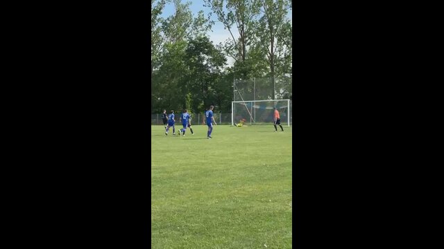 Elfmeter zum 1:0 durch Finn Rißmann