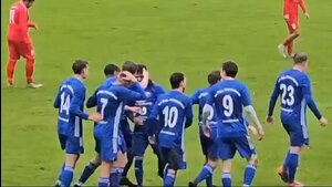 Daniel Vanni Acuna 1-0 für Hüttenbach