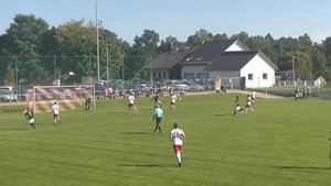 Daniel Steck mit der Hacke